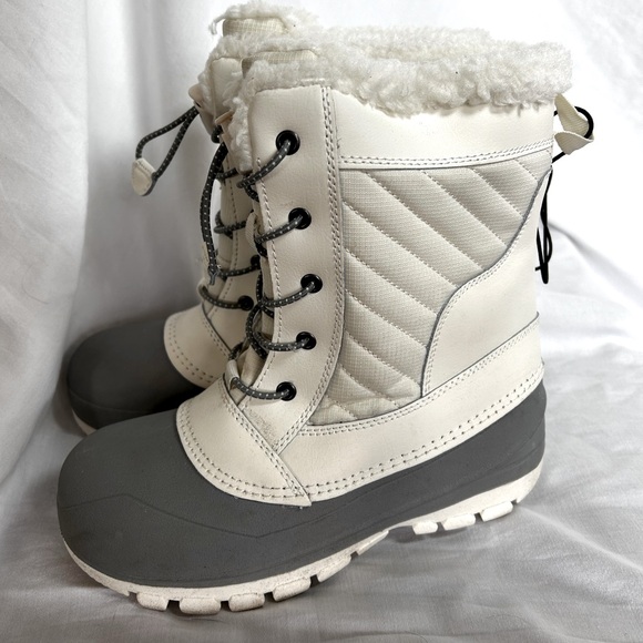 All in Motion waterproof snow boots - 3 - New! 🛍️ - Picture 2 of 7